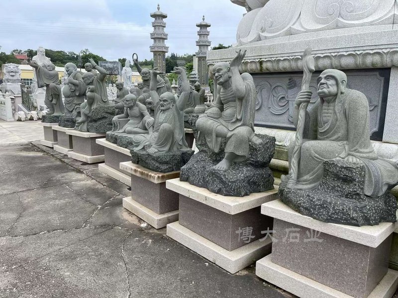十八羅漢石雕