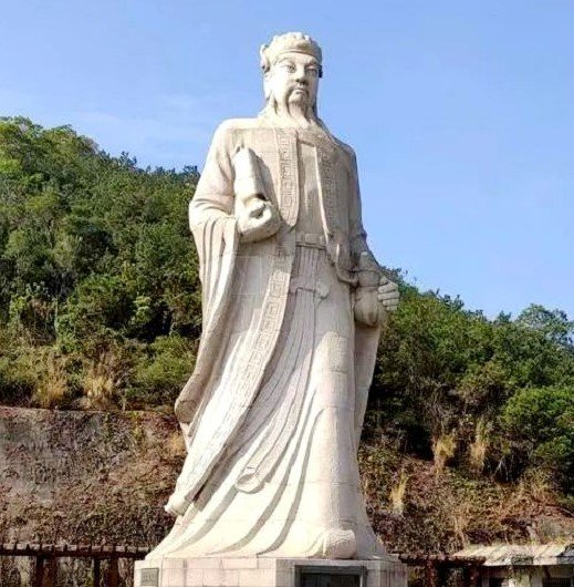 保生大帝石雕