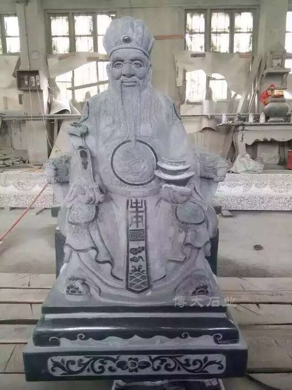 大伯公石雕